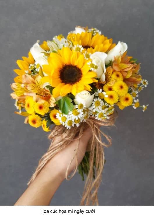 bó hoa hướng dương cầm tay xinh xắn 