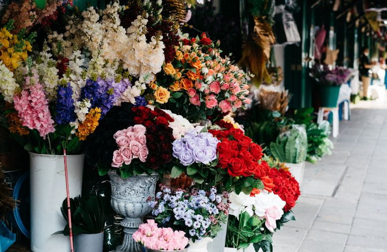 đặt vòng hoa đám tang tại phú yên