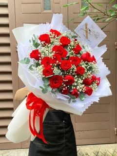 Bó Hoa Hồng Đỏ Nhỏ