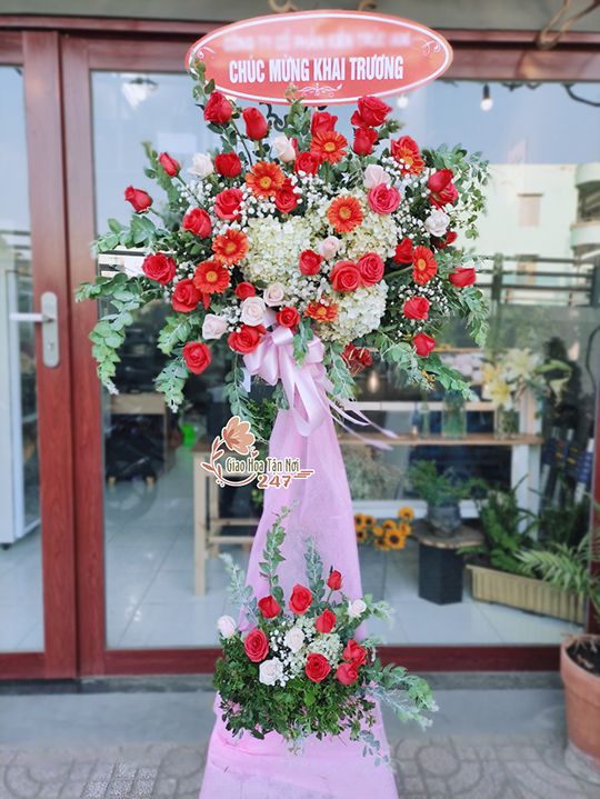 Kệ Hoa Chúc Mừng Khai Trương Công Ty Tông Đỏ